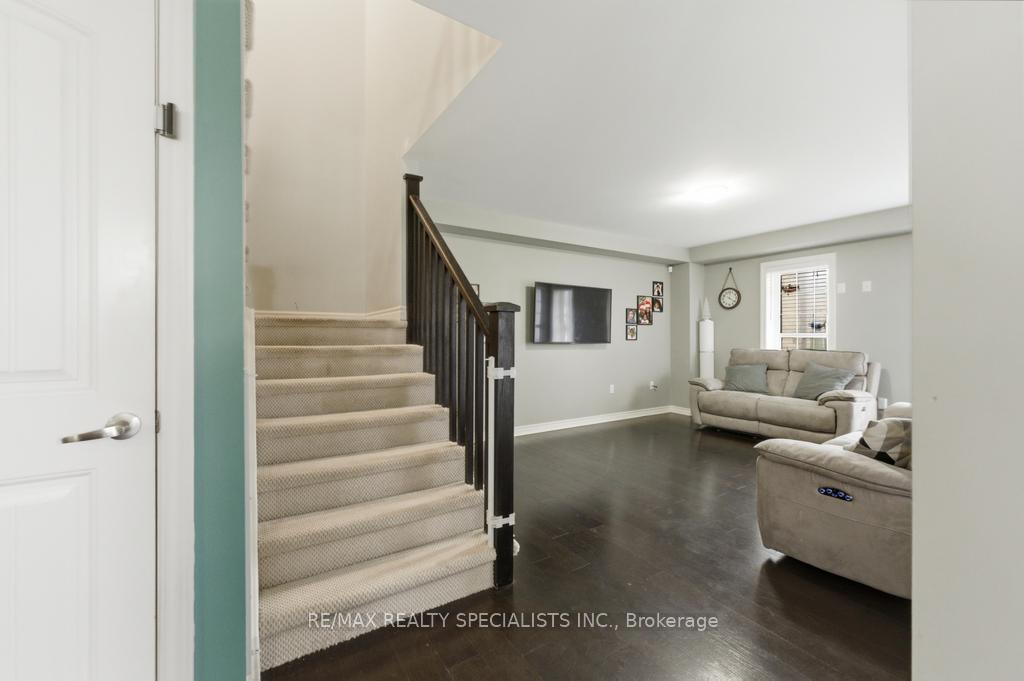 Photo 28 of Unit 2, 101 Frederick Drive, Guelph, Pineridge/Westminster Woods — HOMEH