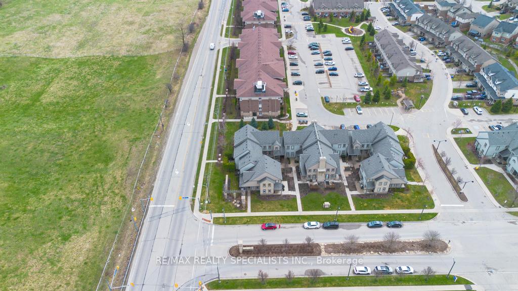 Photo 40 of Unit 2, 101 Frederick Drive, Guelph, Pineridge/Westminster Woods — HOMEH