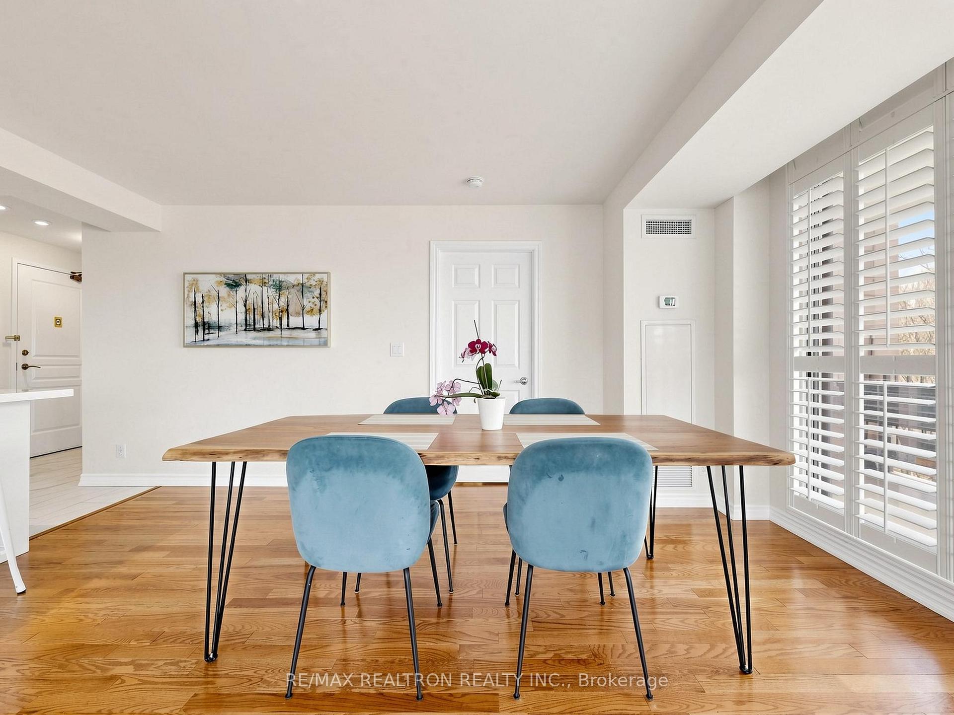 Photo 13 of Unit 414, 16 Dallimore Circle, North York, Banbury-Don Mills — HOMEH