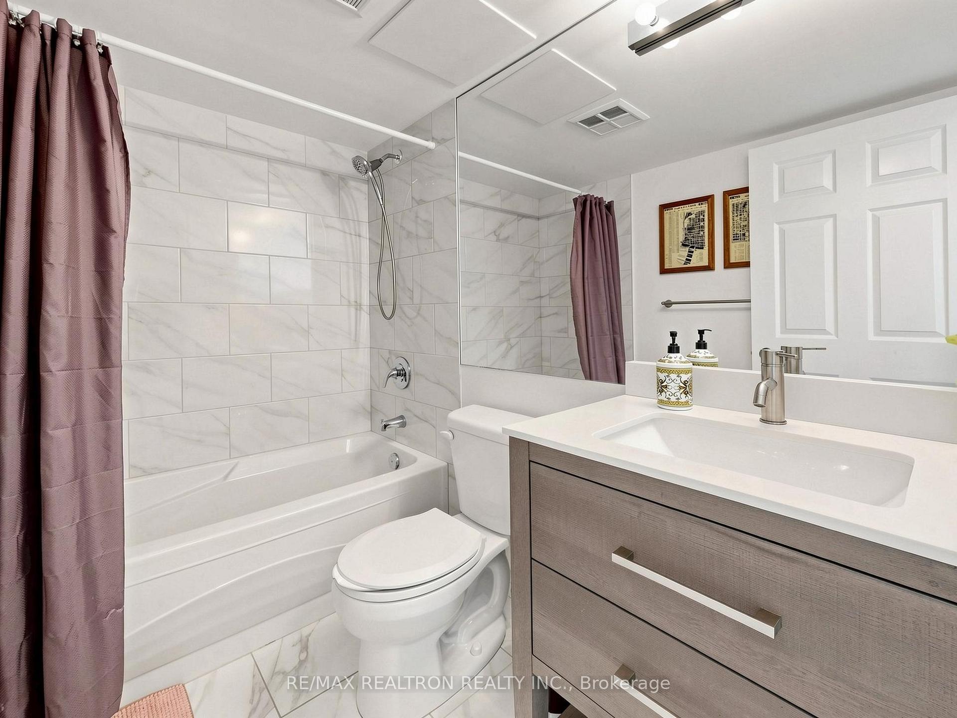 Photo 24 of Unit 414, 16 Dallimore Circle, North York, Banbury-Don Mills — HOMEH