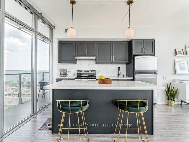 Photo 3 of Unit 1714, 103 The Queensway, Toronto, High Park-Swansea — HOMEH