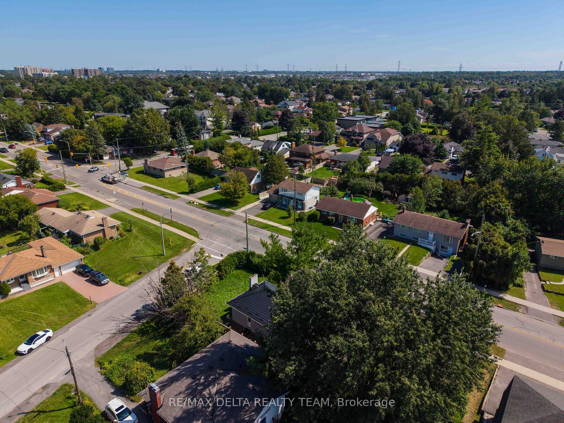 Photo 21 of 109 Meadowlands Drive W, Ottawa, Meadowlands/St. Claire Gardens — HOMEH