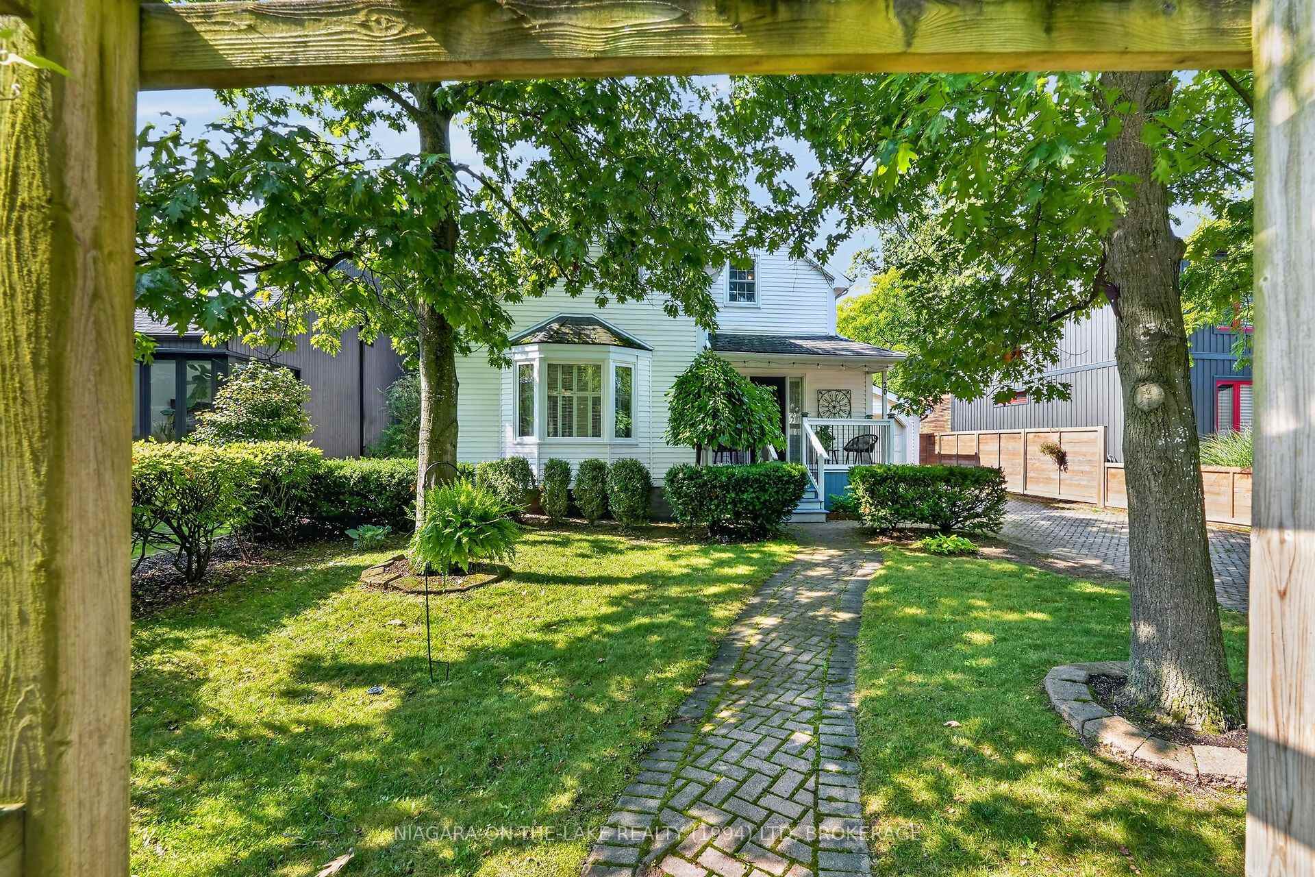 Front of 20 Vincent Avenue