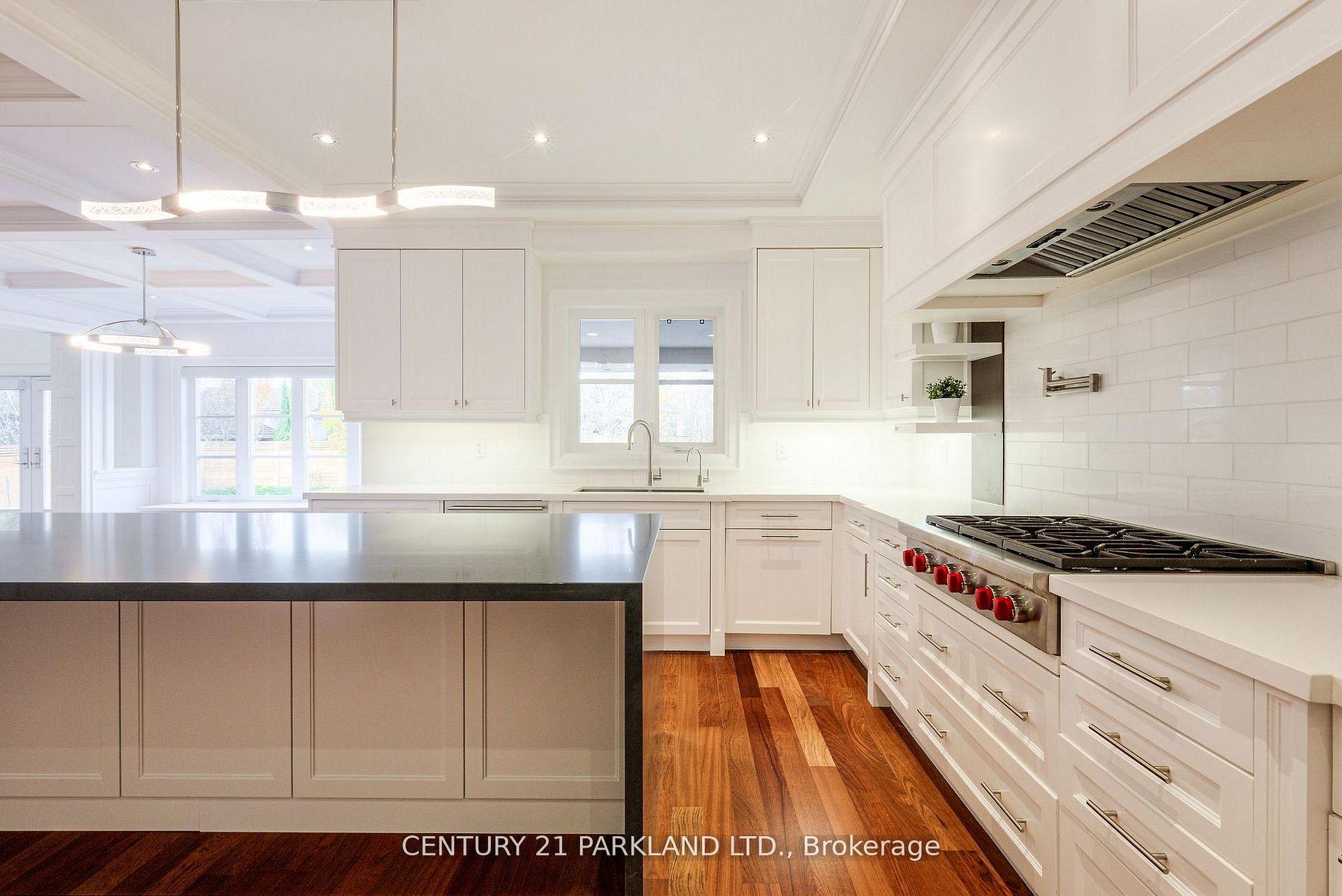Photo 13 of 16 Flatbush Avenue, Vaughan, East Woodbridge — HOMEH