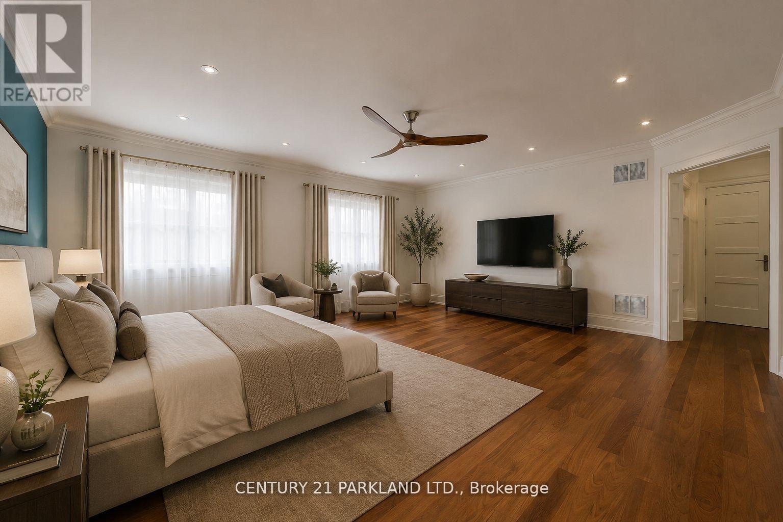 Photo 23 of 16 Flatbush Avenue, Vaughan, East Woodbridge — HOMEH