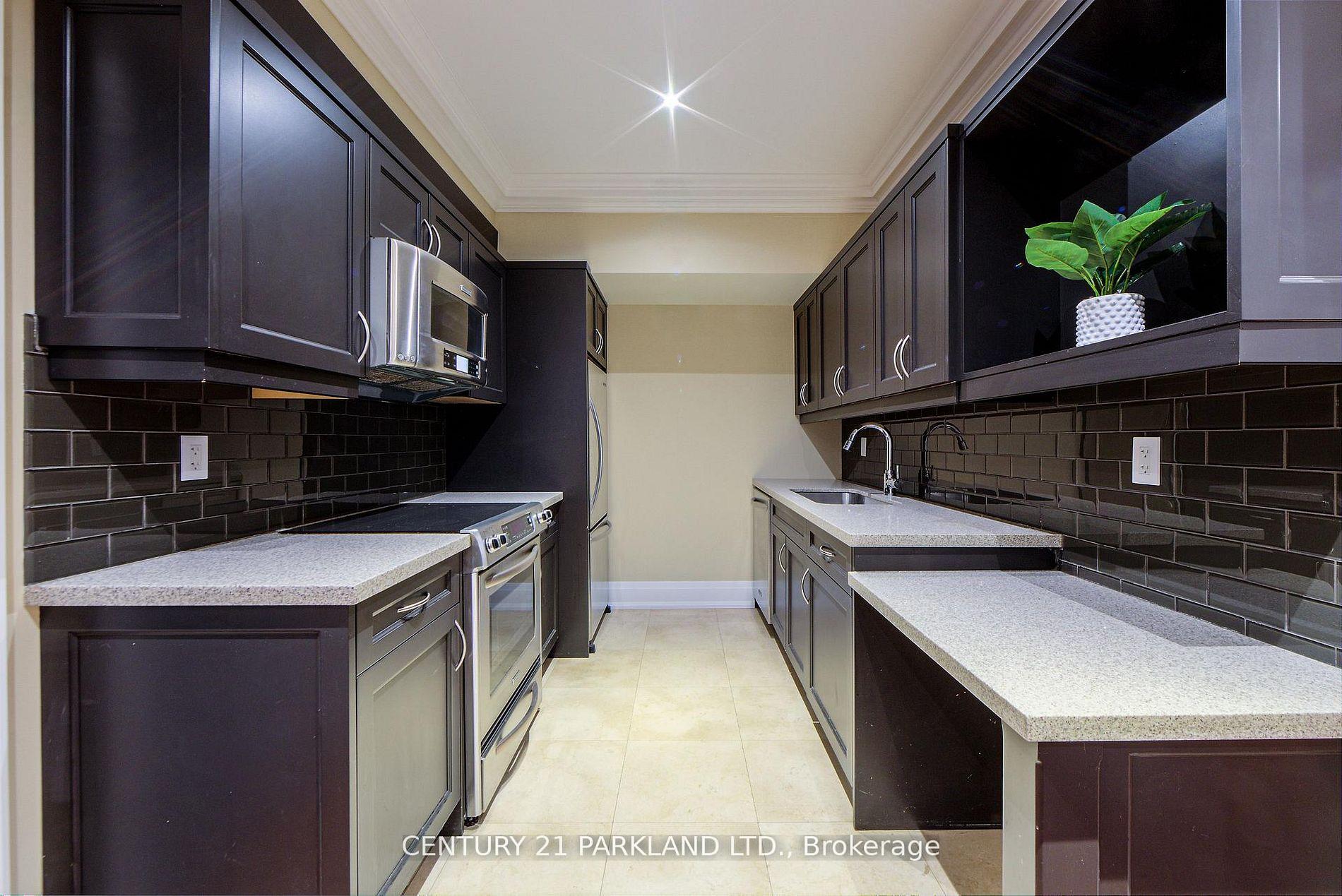 Photo 30 of 16 Flatbush Avenue, Vaughan, East Woodbridge — HOMEH
