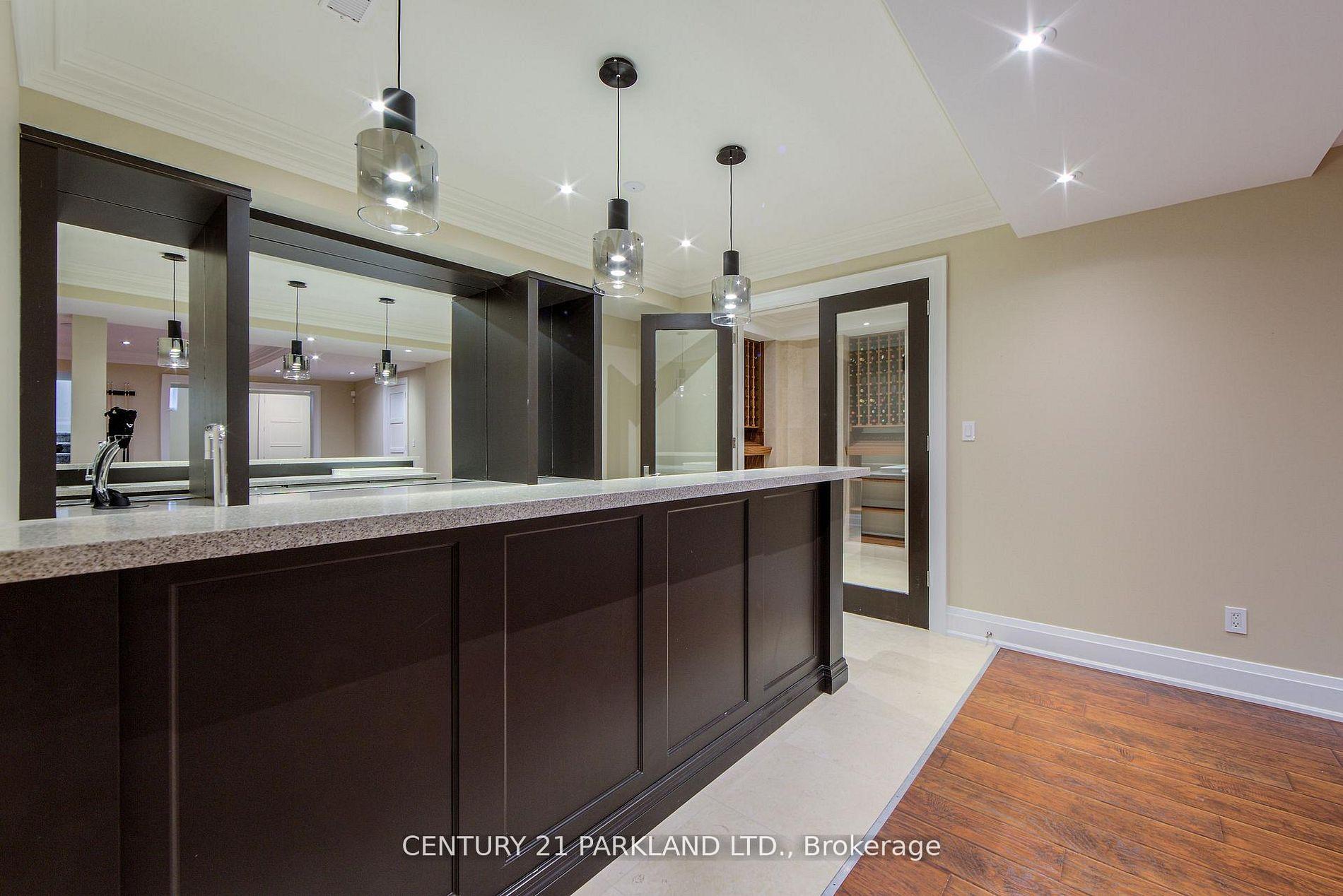 Photo 31 of 16 Flatbush Avenue, Vaughan, East Woodbridge — HOMEH