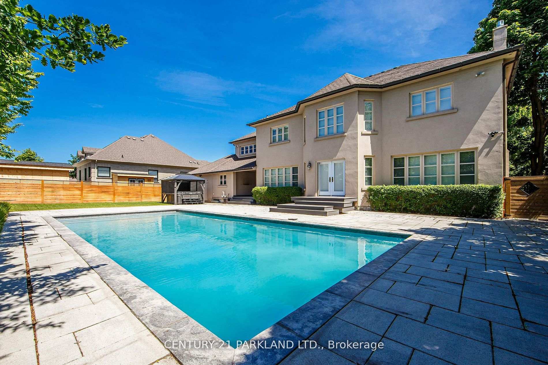 Photo 42 of 16 Flatbush Avenue, Vaughan, East Woodbridge — HOMEH