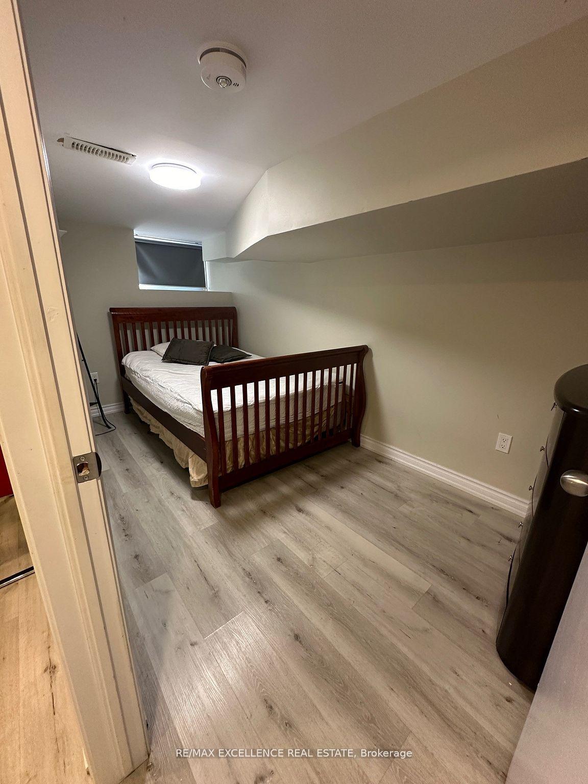 Photo 5 of Unit bsmt, 25 Barnesdale Avenue S, Hamilton, Gibson — HOMEH