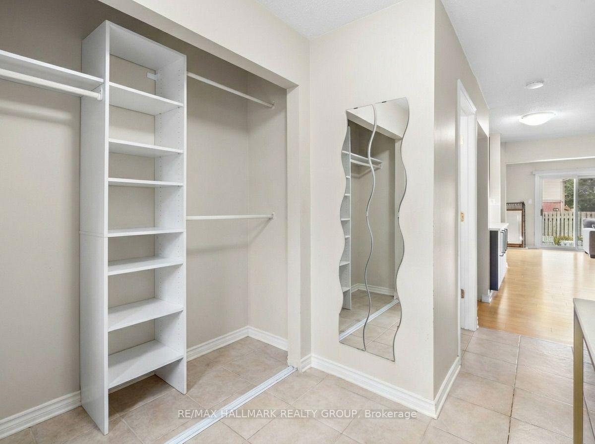 Photo 5 of Unit 31, 840 Cahill Drive W, Ottawa, Hunt Club — HOMEH
