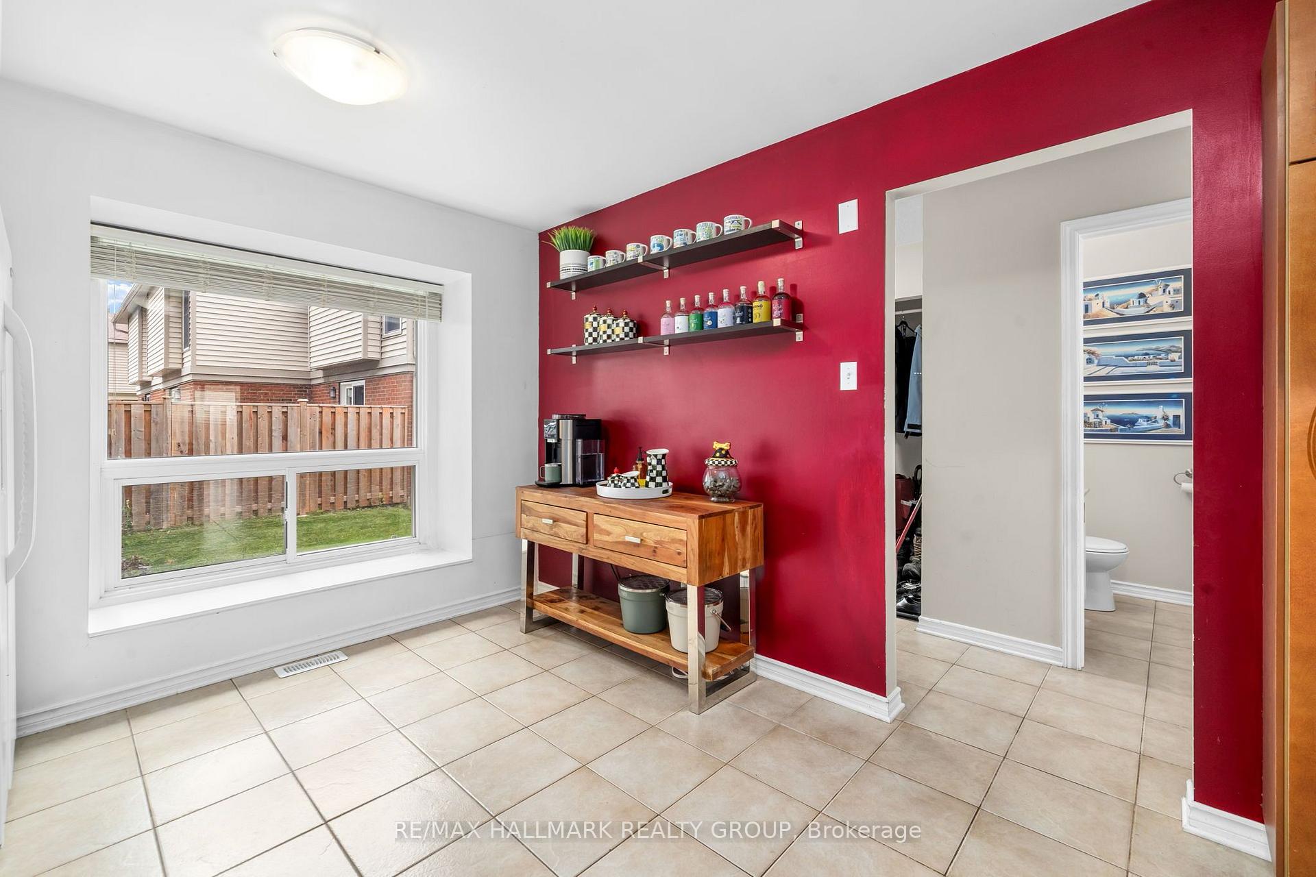 Photo 7 of Unit 31, 840 Cahill Drive W, Ottawa, Hunt Club — HOMEH