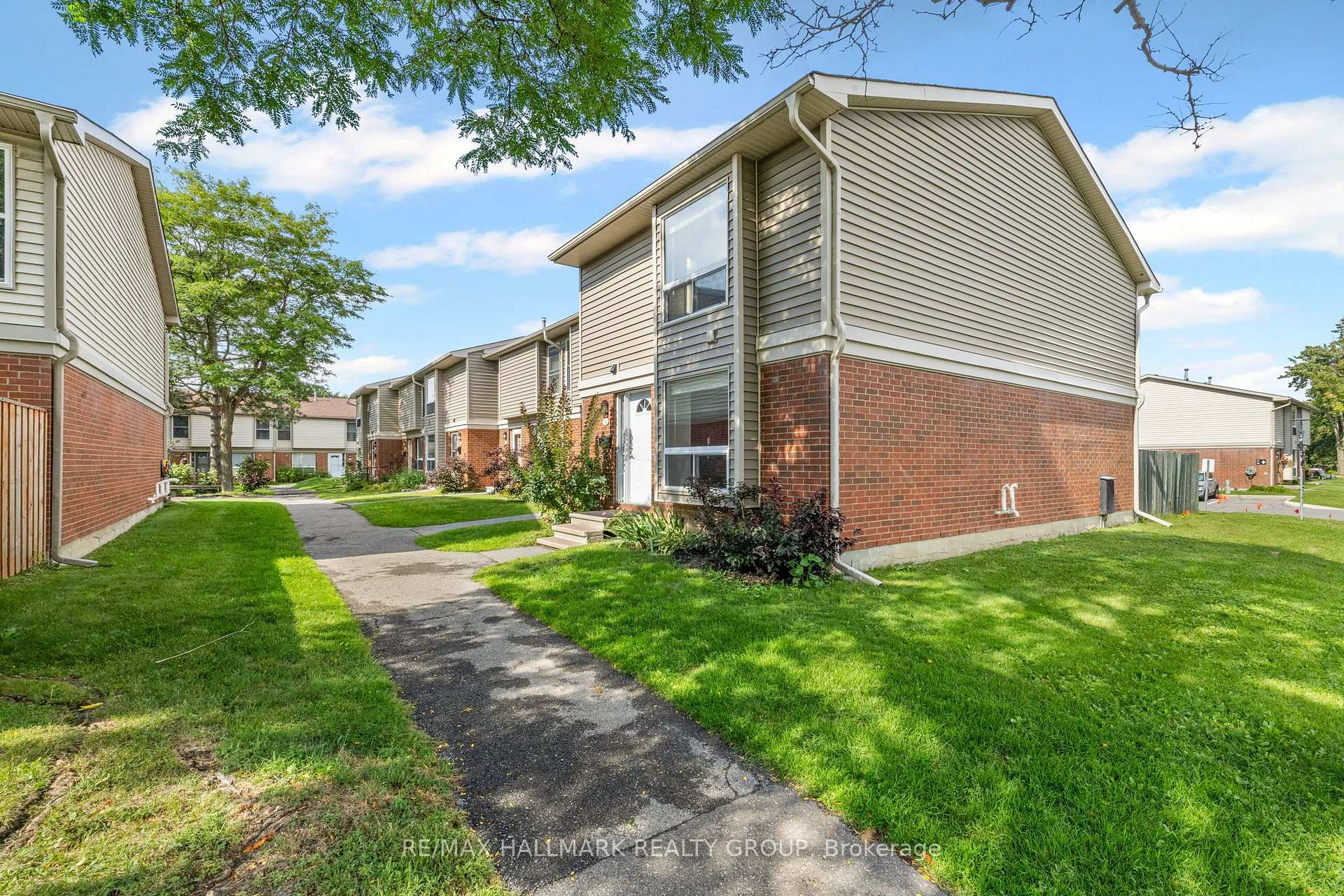 Photo 27 of Unit 31, 840 Cahill Drive W, Ottawa, Hunt Club — HOMEH