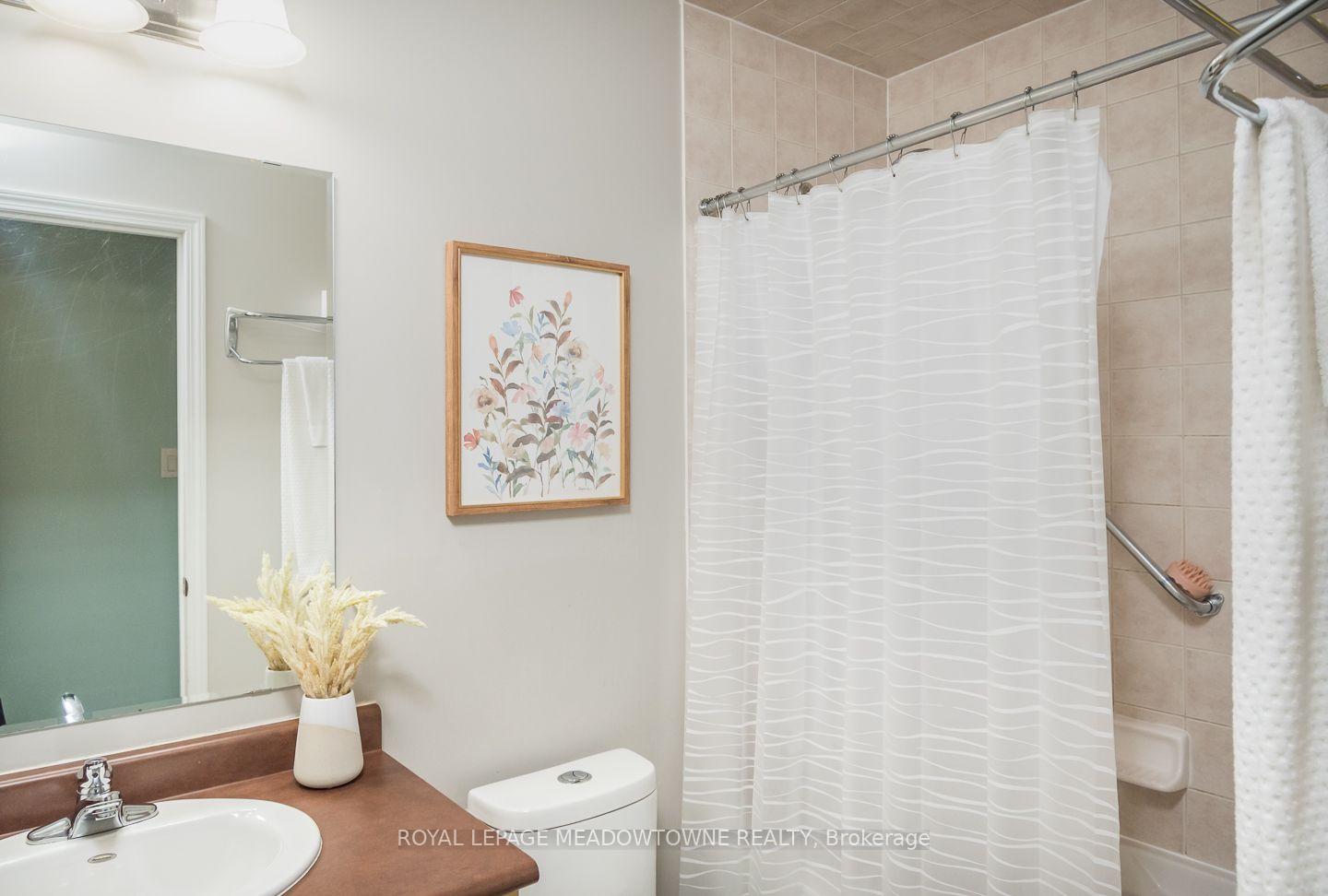 Photo 31 of 845 Gifford Crescent, Milton, Coates — HOMEH