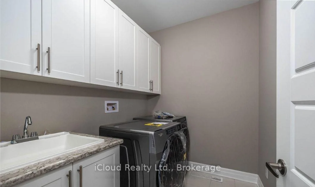 Photo 18 of 42 Milt Schmidt Street, Kitchener, Trussler — HOMEH