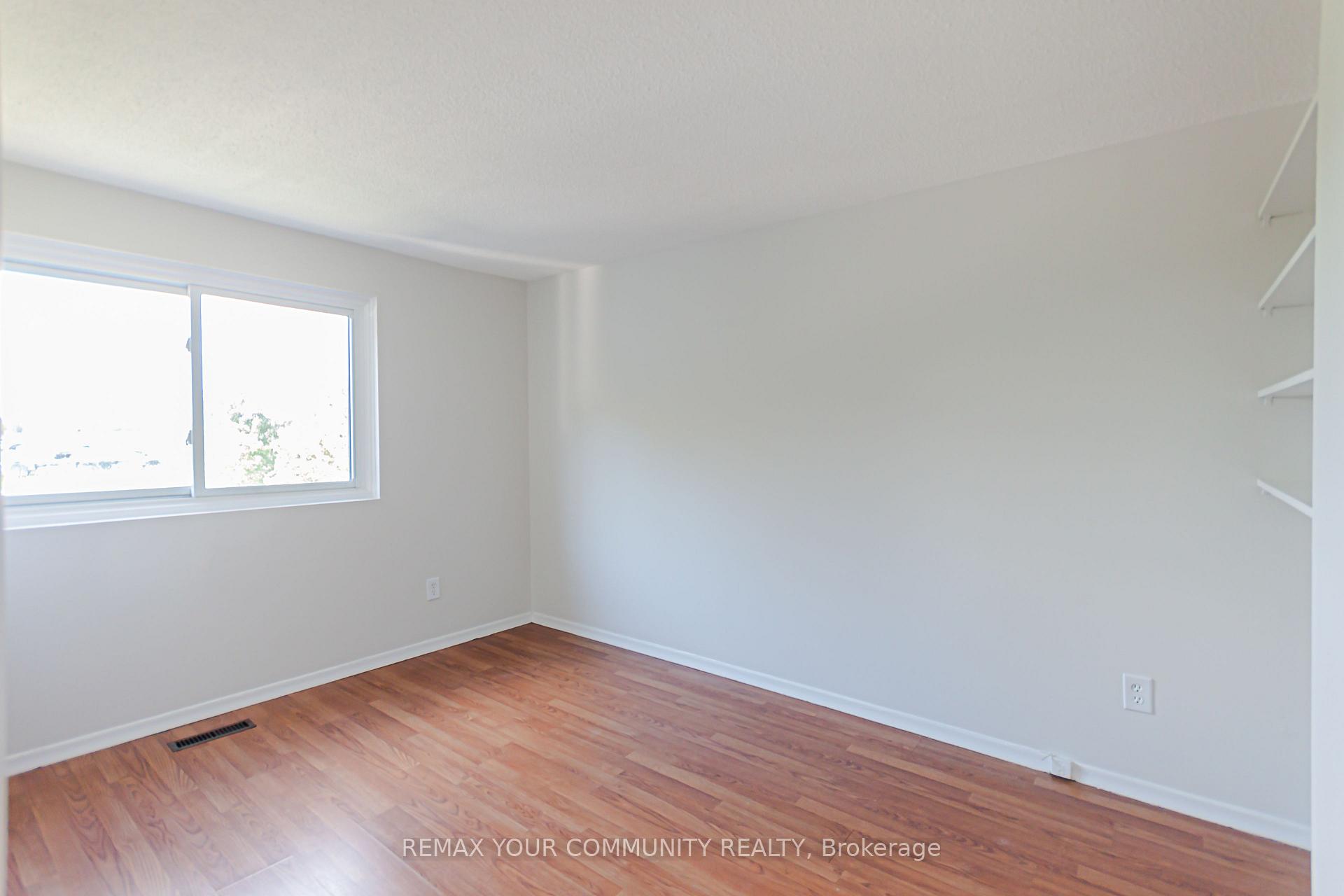 Photo 18 of 1319 Fenelon Crescent, Oshawa, Lakeview — HOMEH