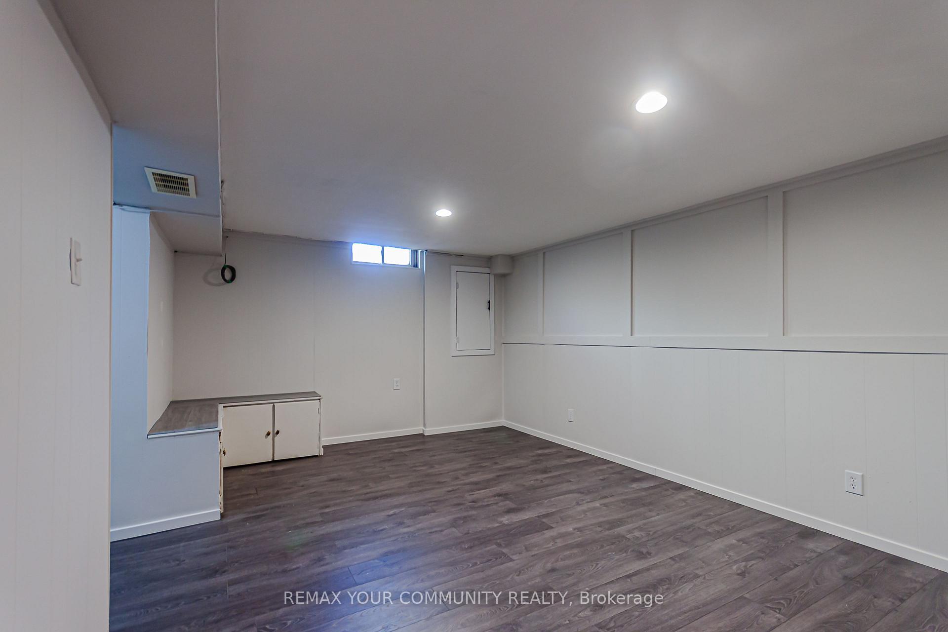 Photo 24 of 1319 Fenelon Crescent, Oshawa, Lakeview — HOMEH