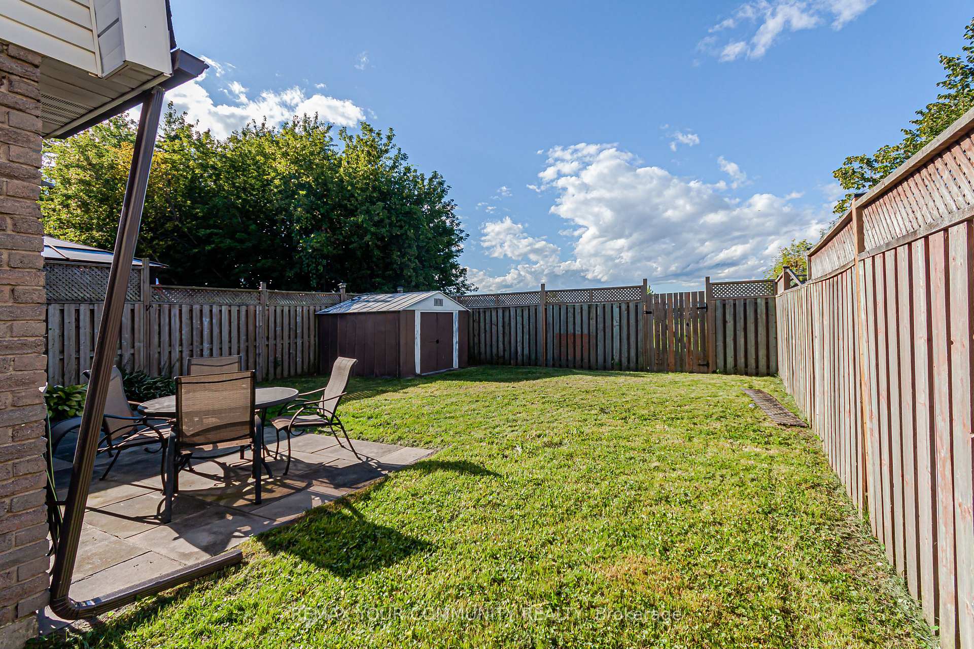 Photo 30 of 1319 Fenelon Crescent, Oshawa, Lakeview — HOMEH