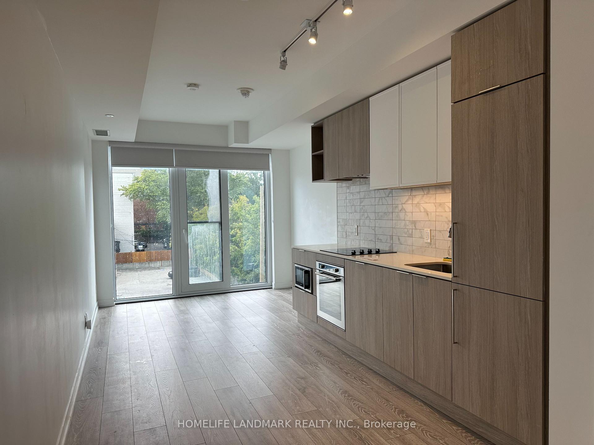 Photo 6 of Unit 535, 2020 Bathurst Street, Toronto, Humewood-Cedarvale — HOMEH