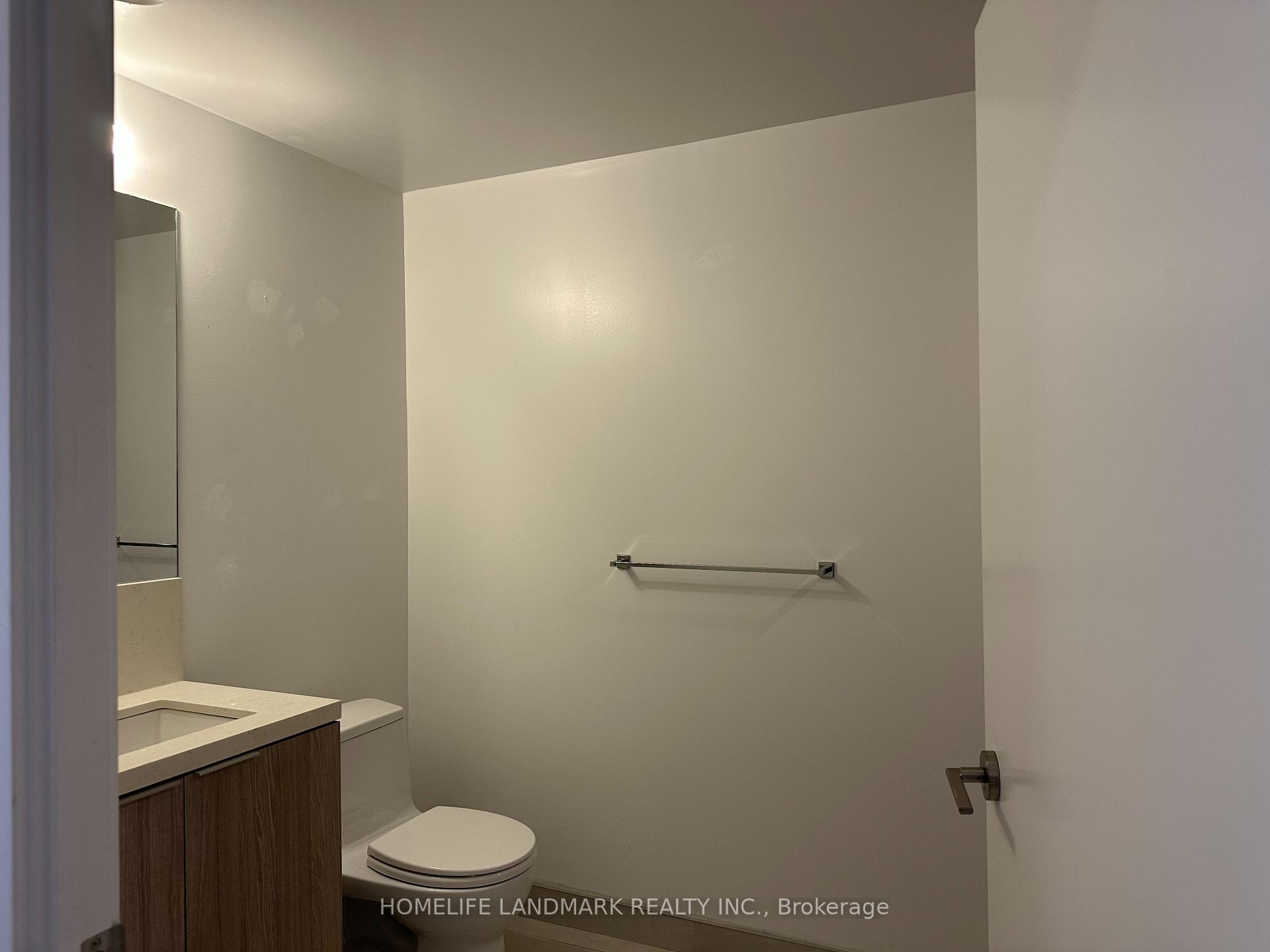 Photo 8 of Unit 535, 2020 Bathurst Street, Toronto, Humewood-Cedarvale — HOMEH