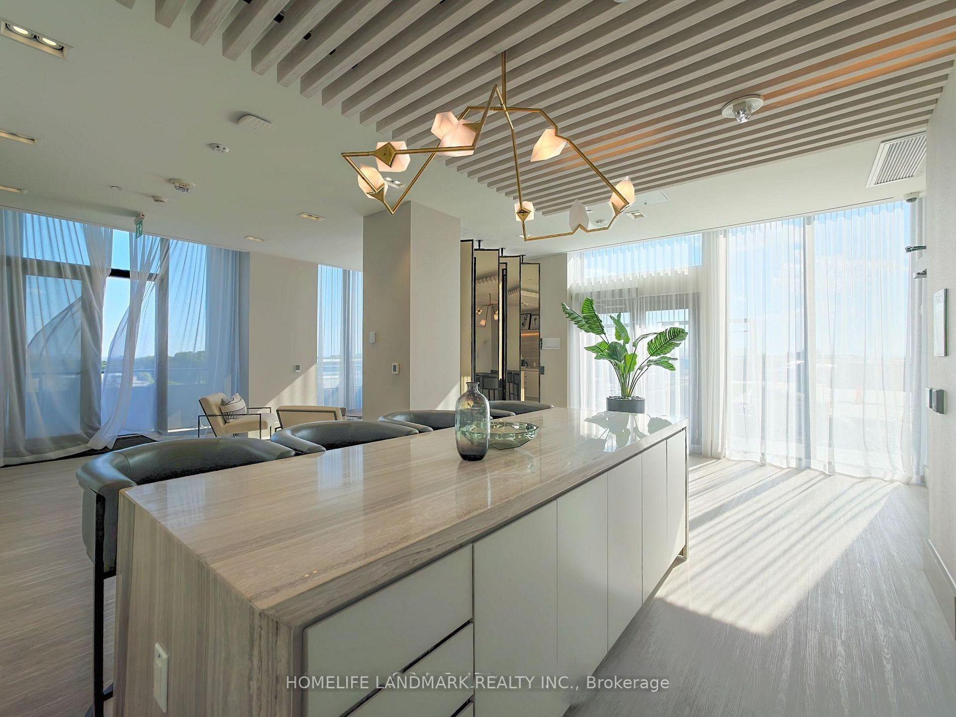 Photo 14 of Unit 535, 2020 Bathurst Street, Toronto, Humewood-Cedarvale — HOMEH