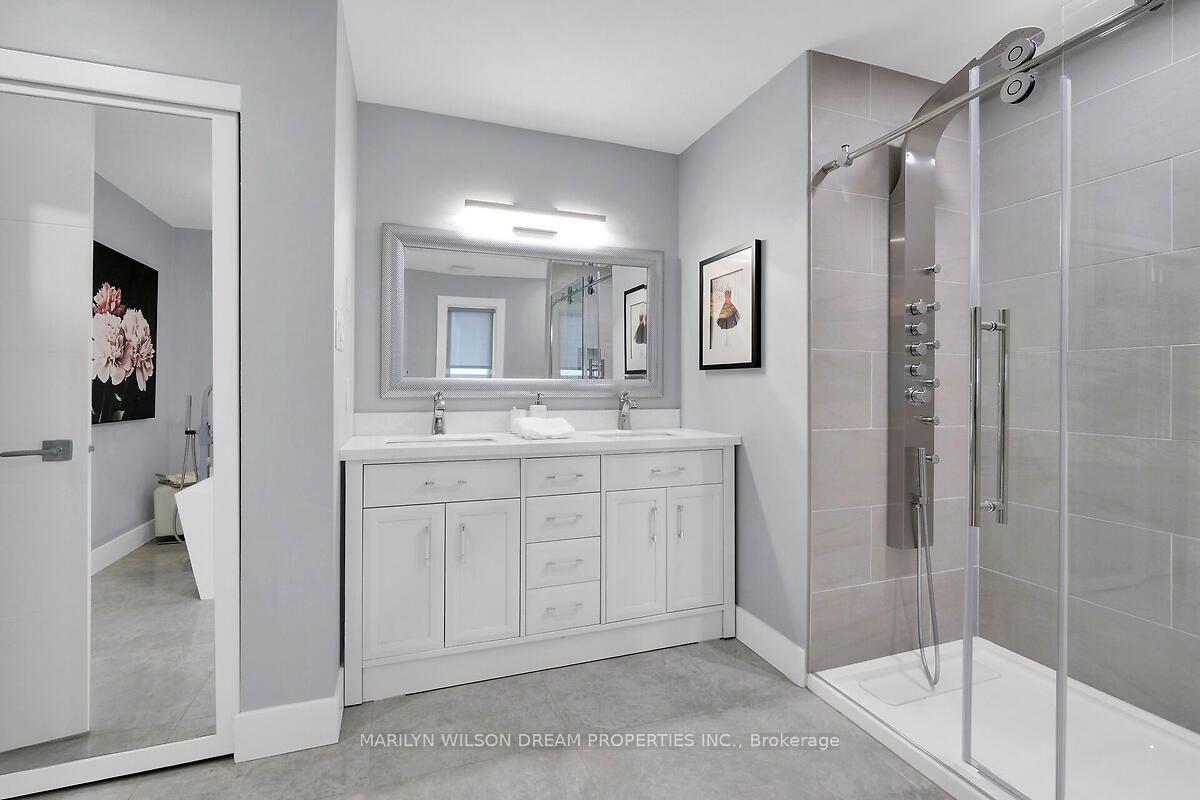 Photo 35 of 446 Rahul Crescent, Ottawa, Mooneys Bay — HOMEH