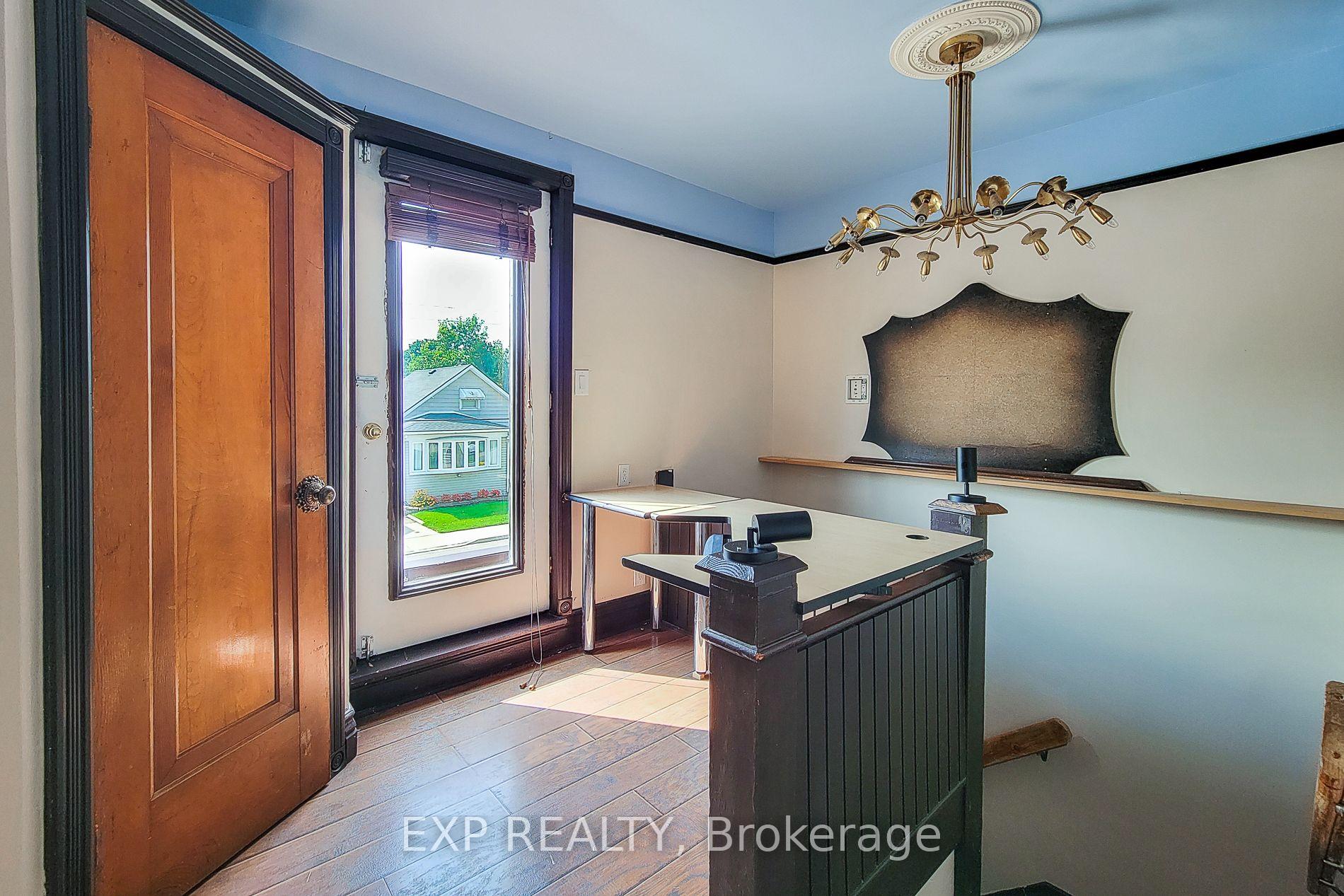 Photo 3 of Unit Upper, 6133 Prospect Street, Niagara Falls, Hospital — HOMEH