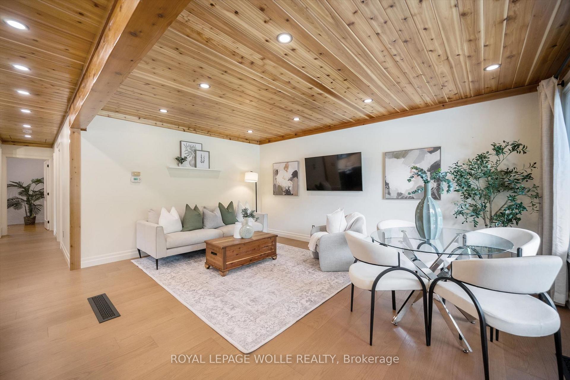 Photo 5 of 223 Carter Avenue, Waterloo, Lincoln Village — HOMEH