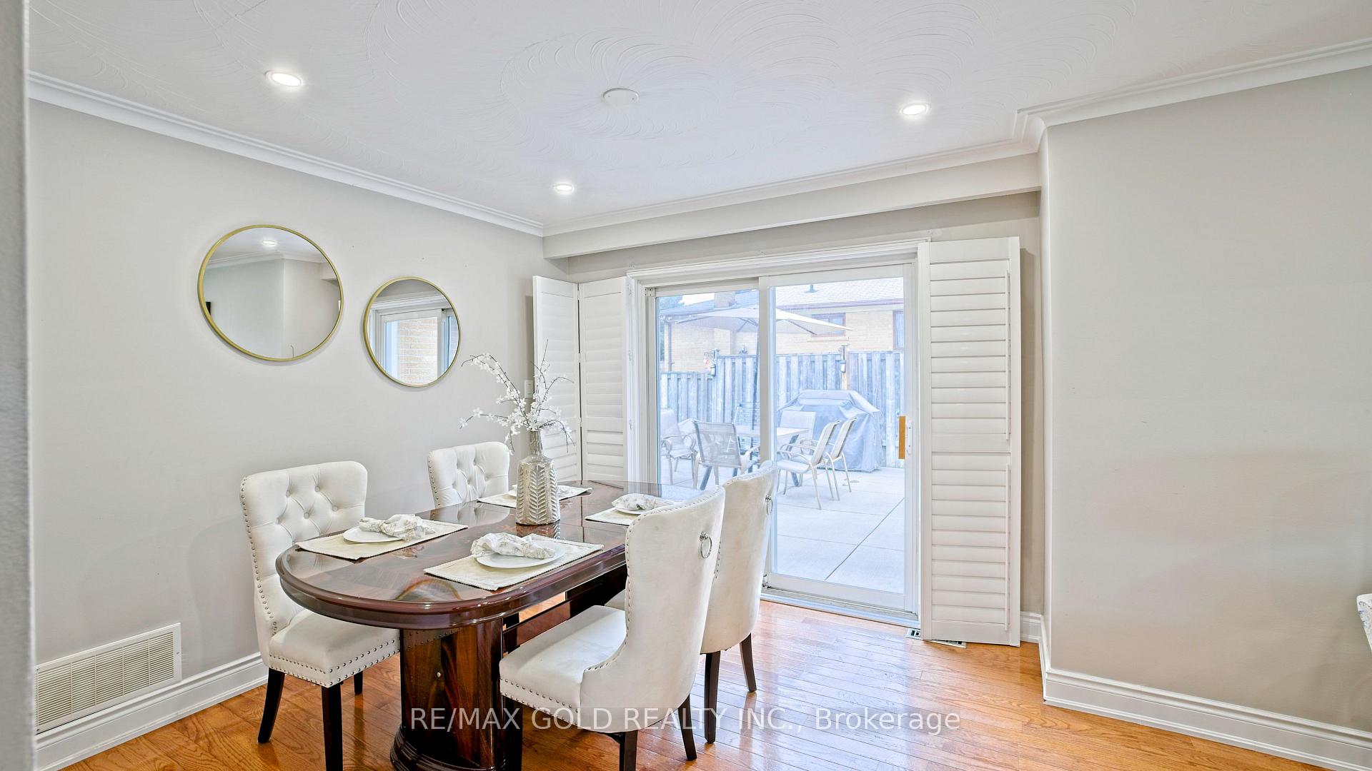 Photo 17 of 7428 Pickfair Drive, Mississauga, Malton — HOMEH