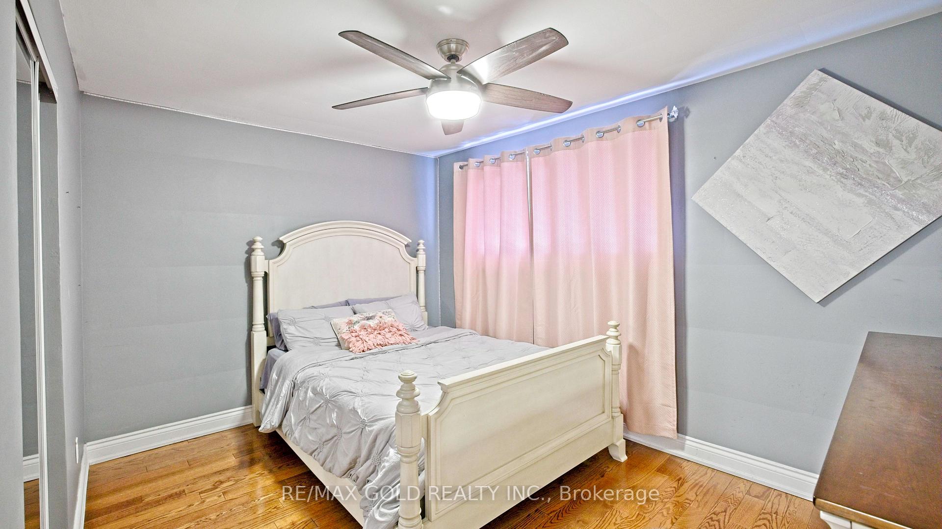 Photo 26 of 7428 Pickfair Drive, Mississauga, Malton — HOMEH