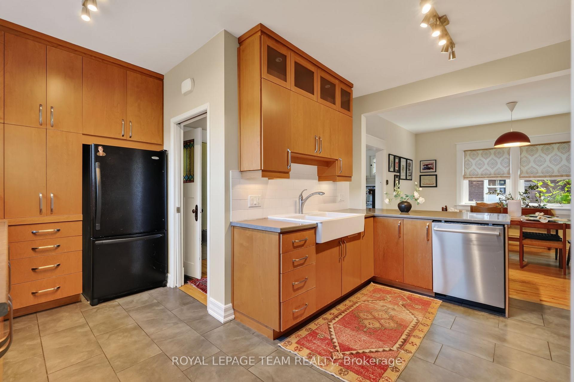 Photo 14 of 10 Clarendon Avenue, Ottawa, Ottawa West — HOMEH