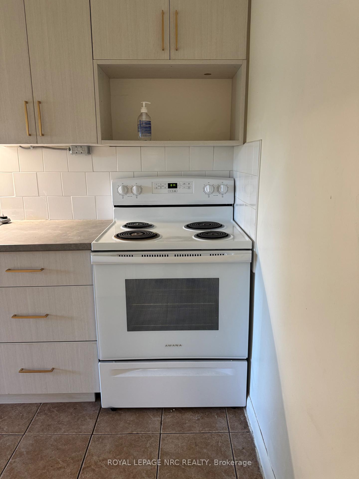 Photo 5 of Unit 39, 6035 Murray Street, Niagara Falls, Dorchester — HOMEH