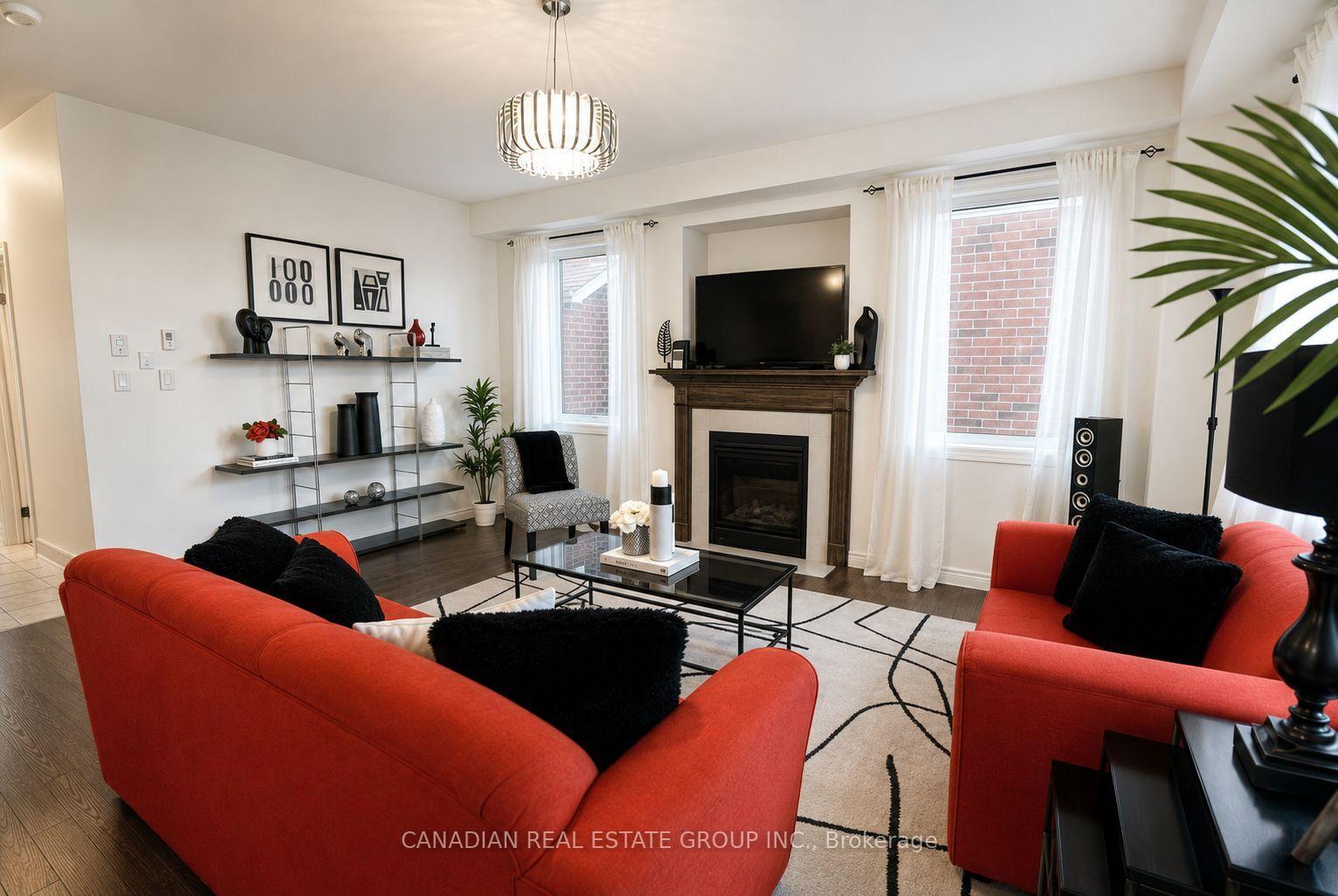 Photo 10 of 23 Page Place, Clarington, Courtice — HOMEH