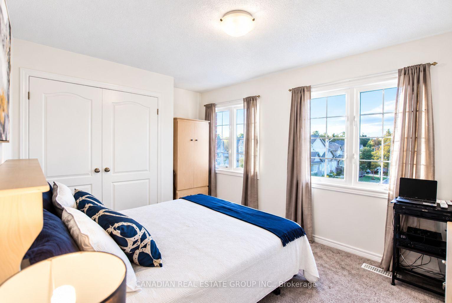 Photo 25 of 23 Page Place, Clarington, Courtice — HOMEH