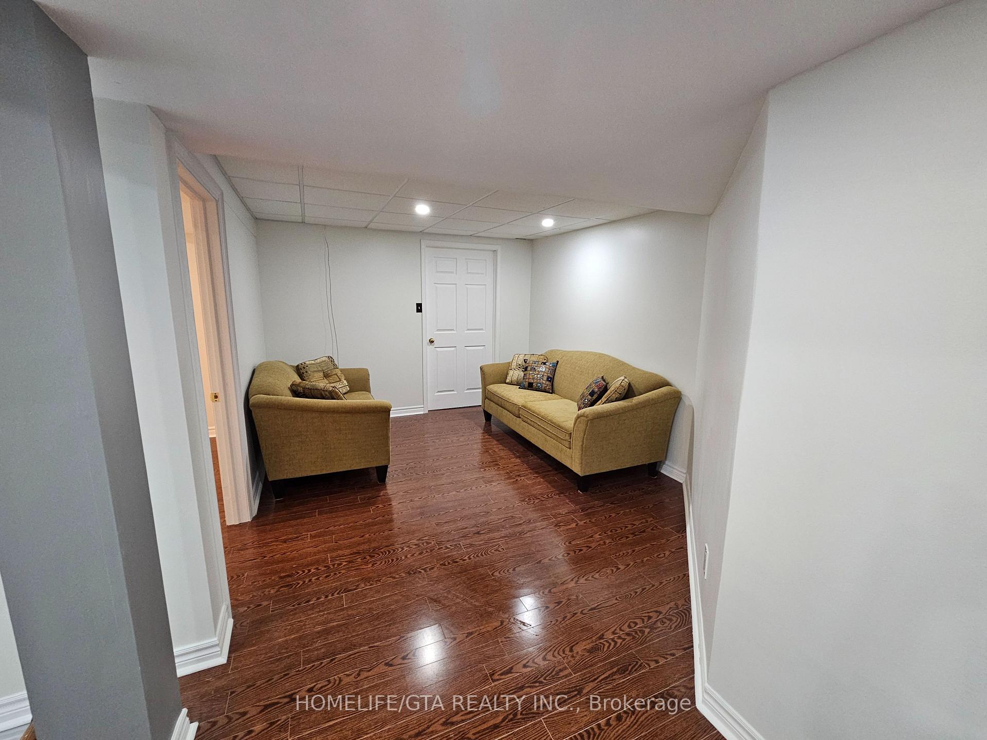 Photo 5 of Unit Basement, 854 Darwin Drive, Pickering, Dunbarton — HOMEH