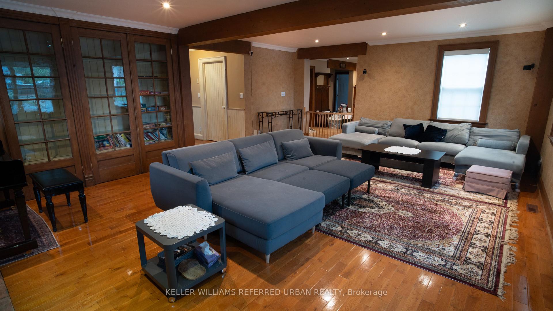 Photo 9 of 1211 Pharmacy Avenue, Scarborough, Wexford-Maryvale — HOMEH