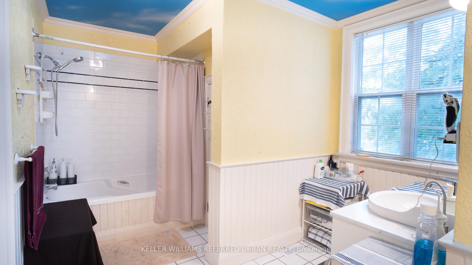 Photo 22 of 1211 Pharmacy Avenue, Scarborough, Wexford-Maryvale — HOMEH