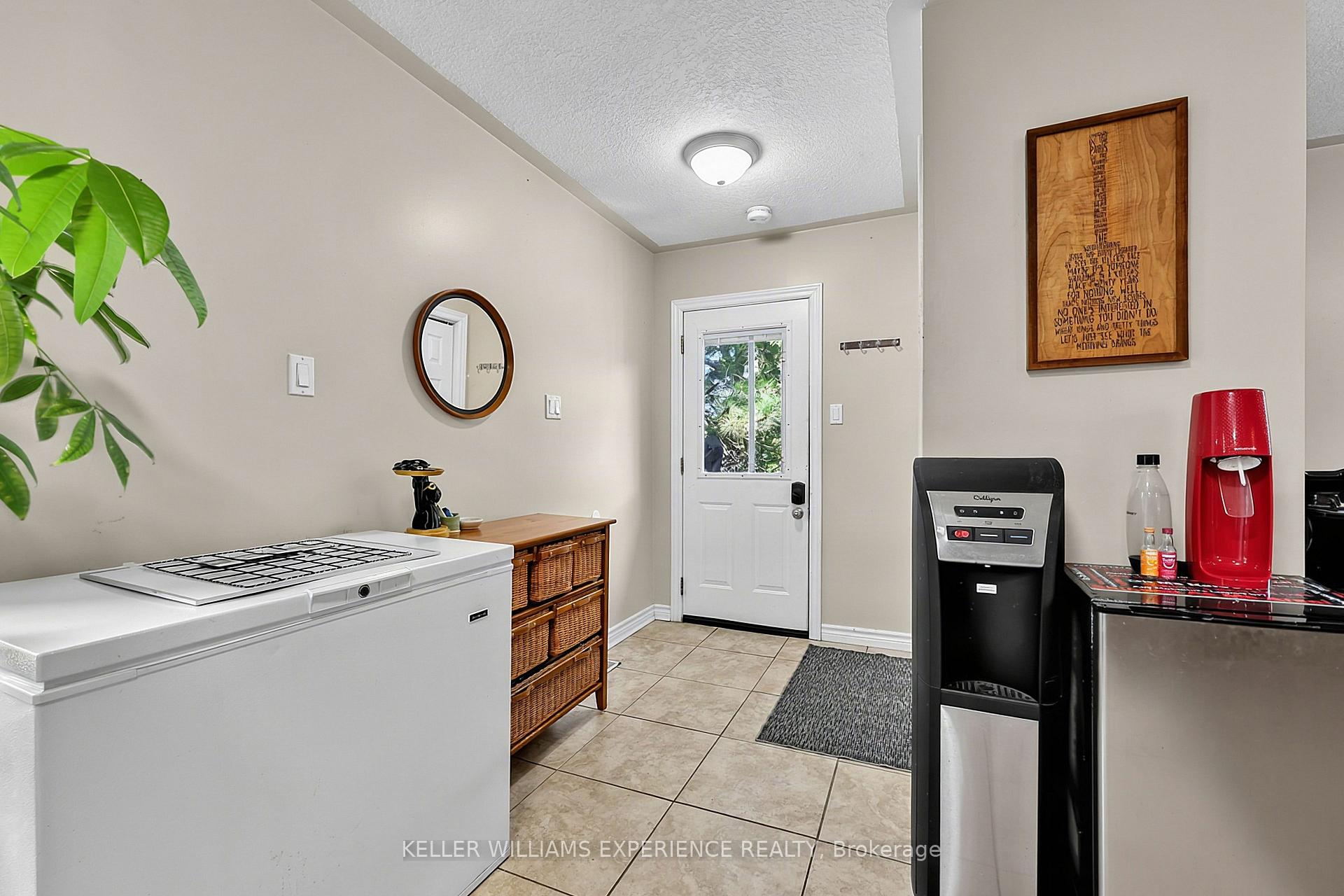 Photo 31 of 19 Centre Street, Barrie, Allandale — HOMEH