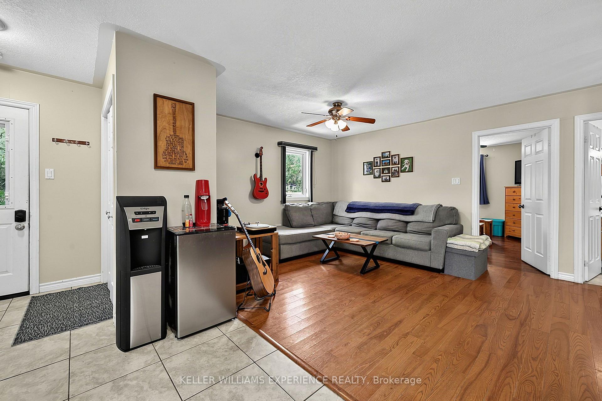 Photo 39 of 19 Centre Street, Barrie, Allandale — HOMEH