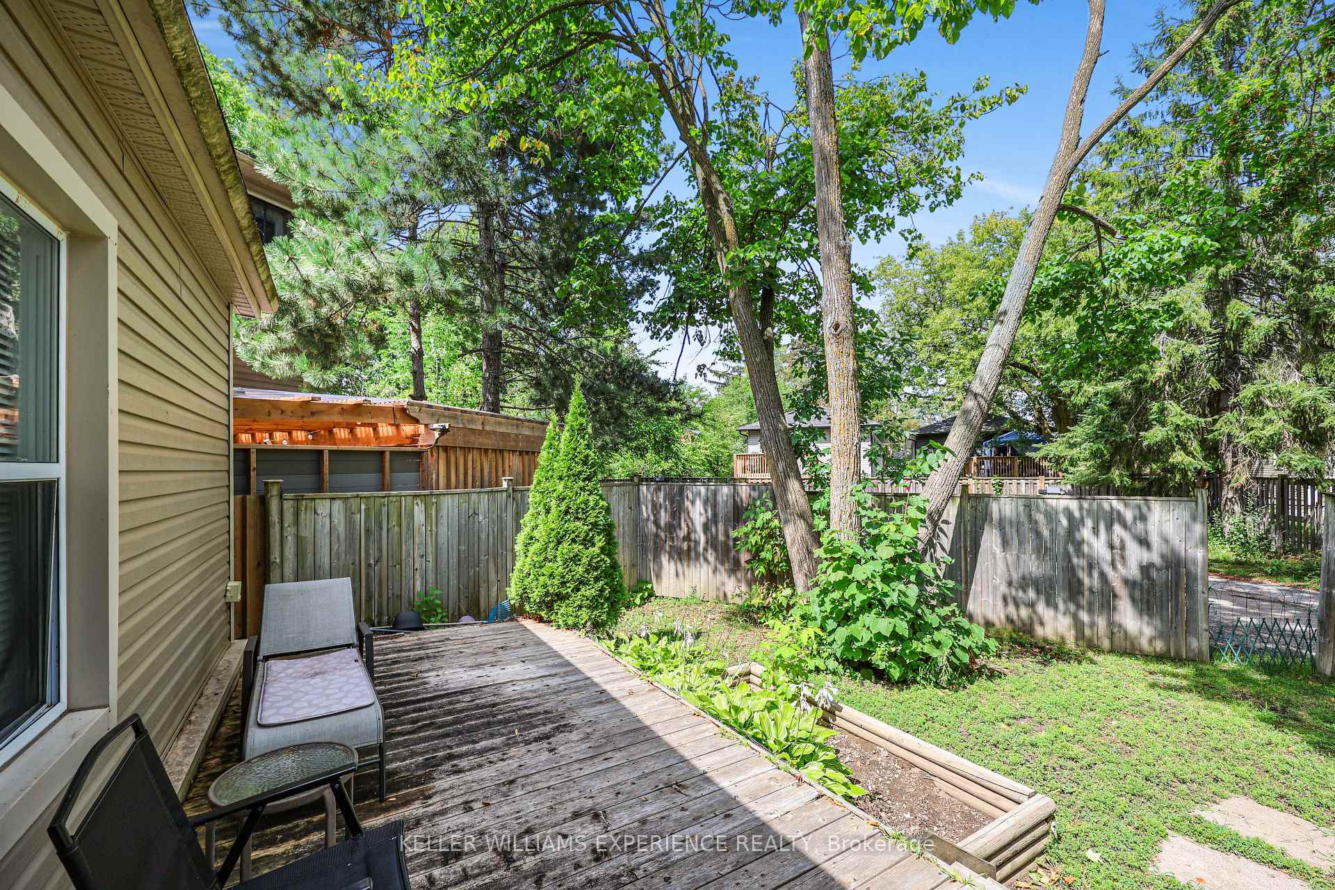 Photo 48 of 19 Centre Street, Barrie, Allandale — HOMEH