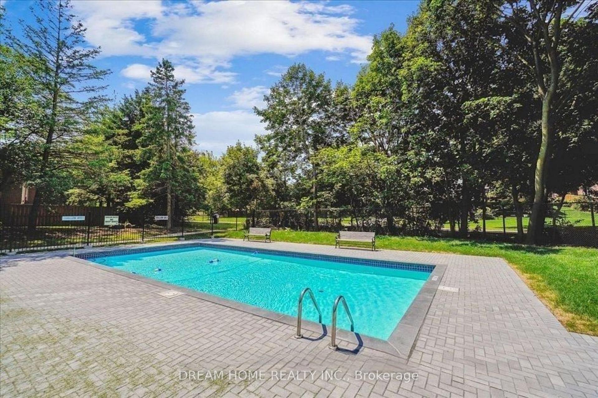 Photo 16 of Unit 1010, 2301 Derry Road W, Mississauga, Meadowvale — HOMEH