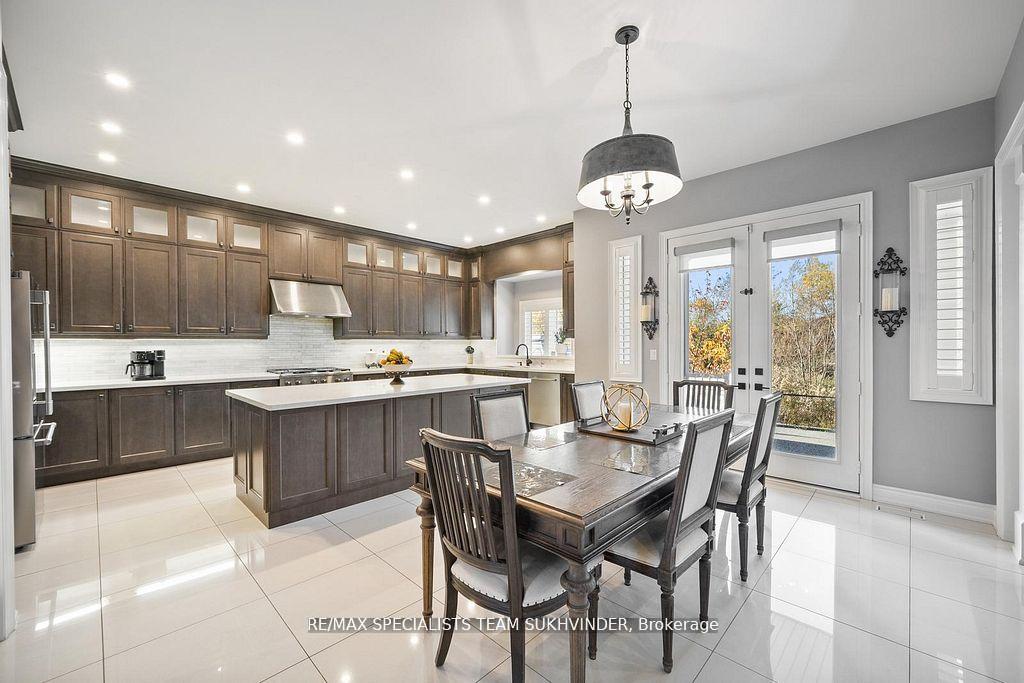 Photo 8 of 34 Burlwood Road, Brampton, Vales of Castlemore — HOMEH