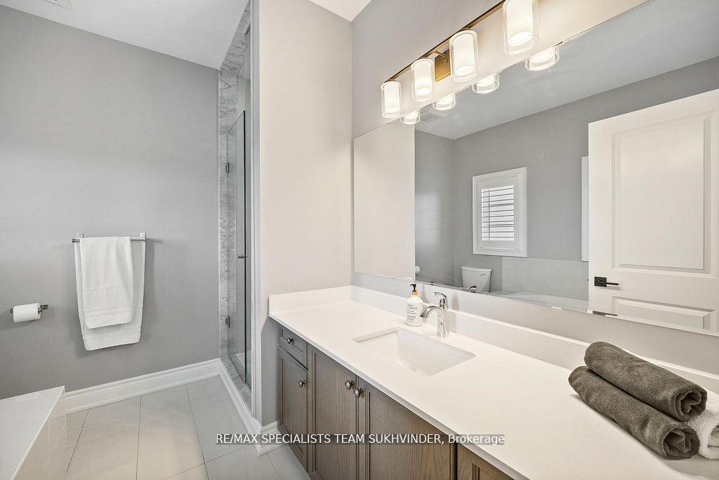 Photo 36 of 34 Burlwood Road, Brampton, Vales of Castlemore — HOMEH