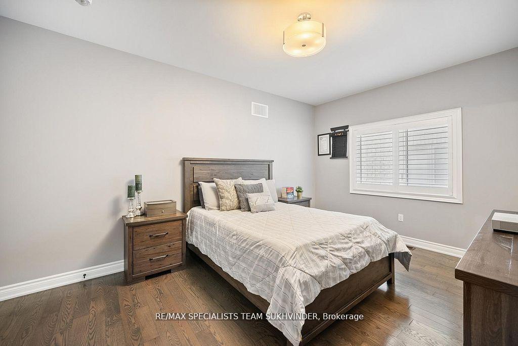 Photo 43 of 34 Burlwood Road, Brampton, Vales of Castlemore — HOMEH