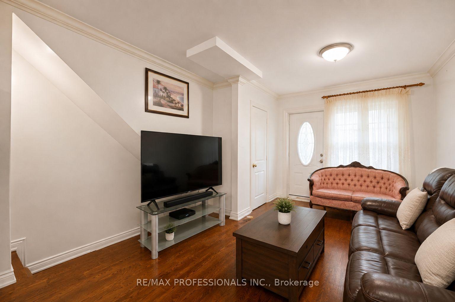 Photo 3 of 166 Caledonia Road, Toronto, Corso Italia-Davenport — HOMEH