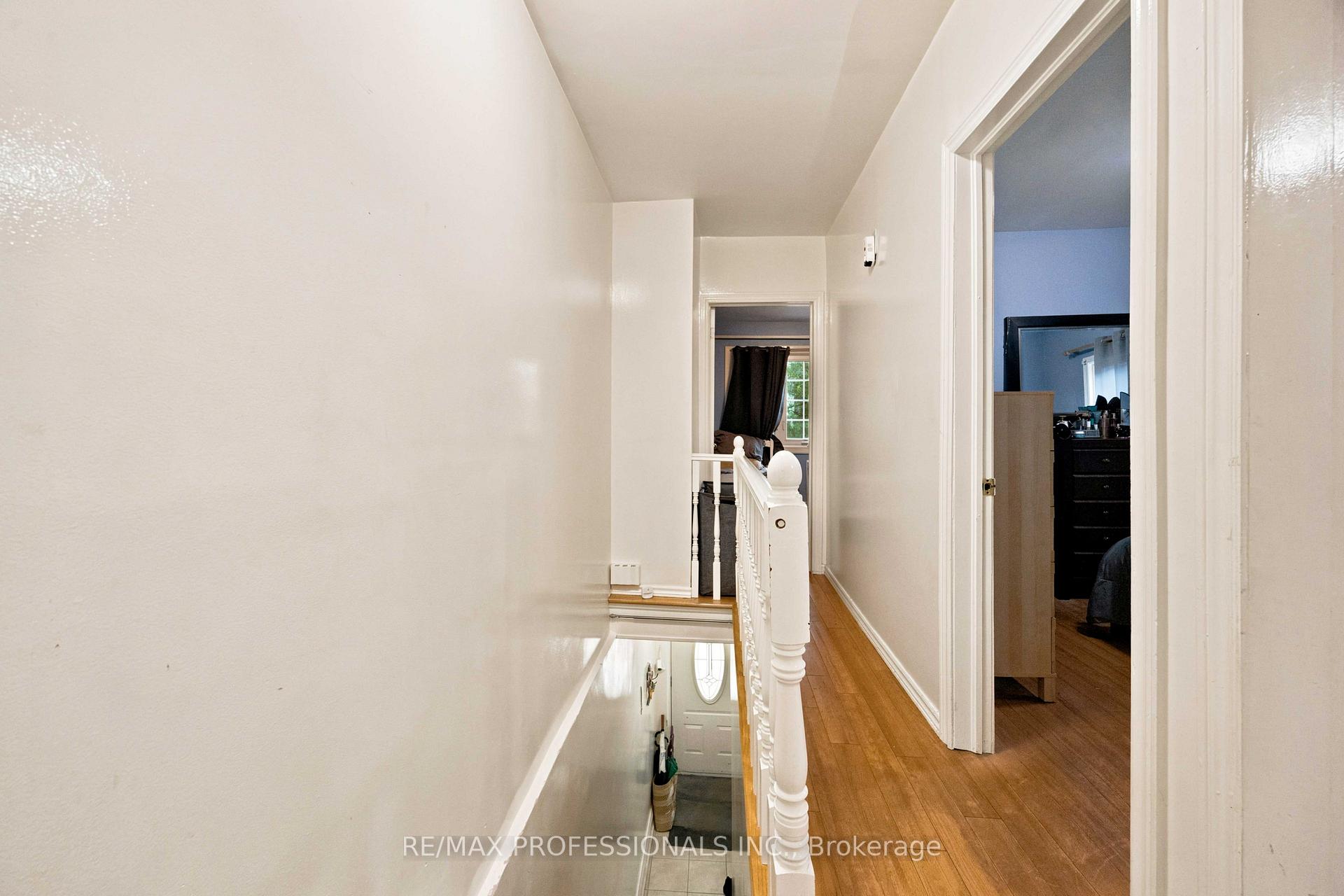Photo 8 of 166 Caledonia Road, Toronto, Corso Italia-Davenport — HOMEH
