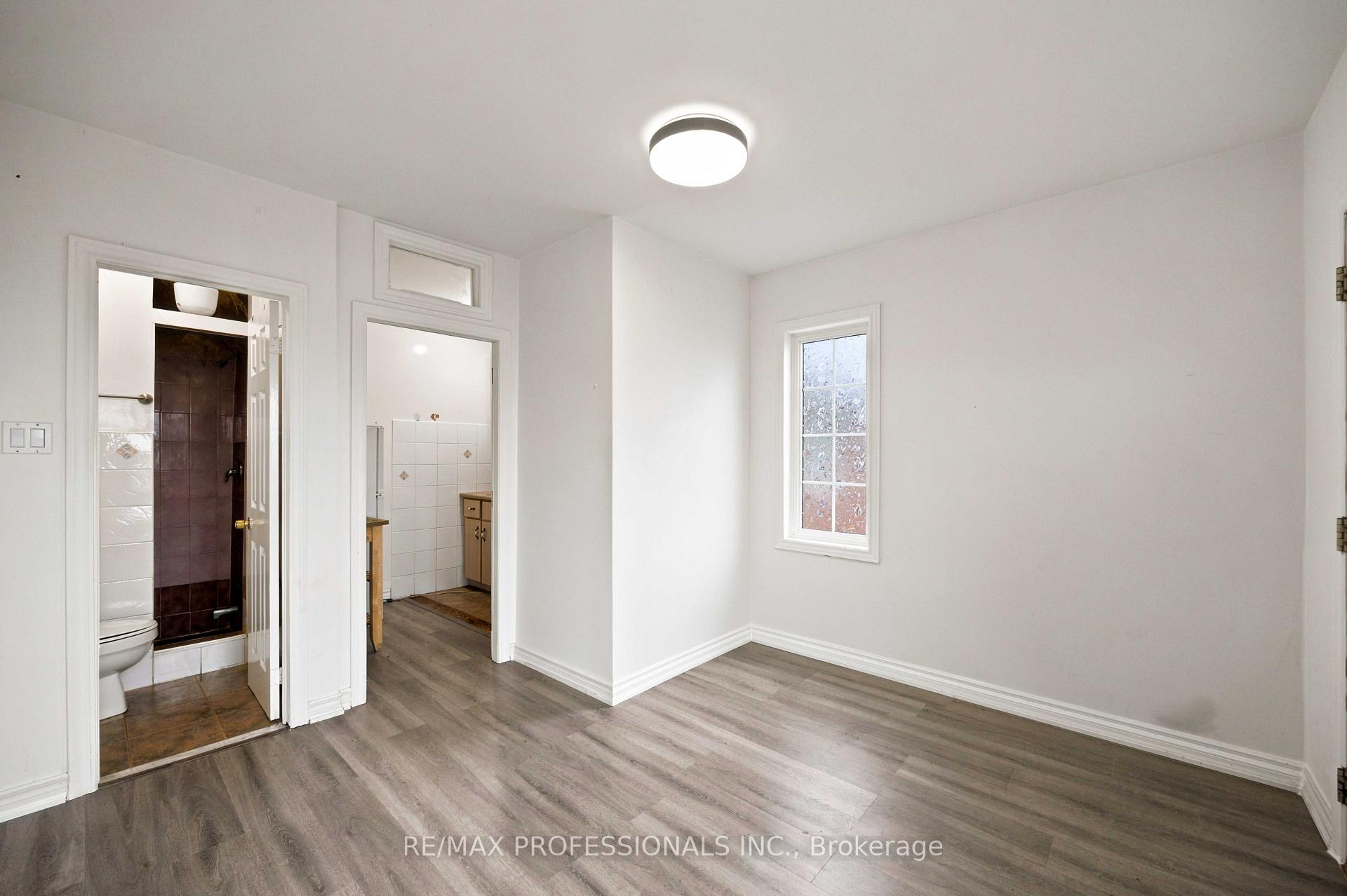 Photo 19 of 166 Caledonia Road, Toronto, Corso Italia-Davenport — HOMEH