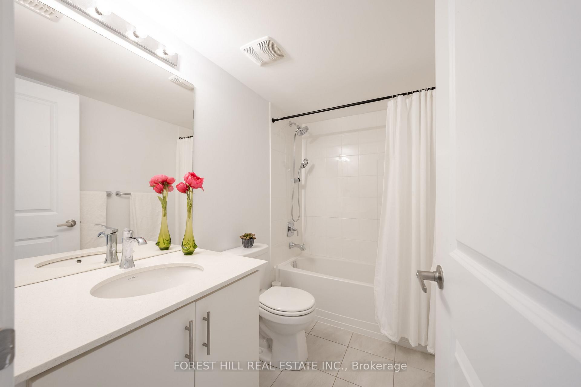Photo 60 of 9 Sable Road, Vaughan, Patterson — HOMEH