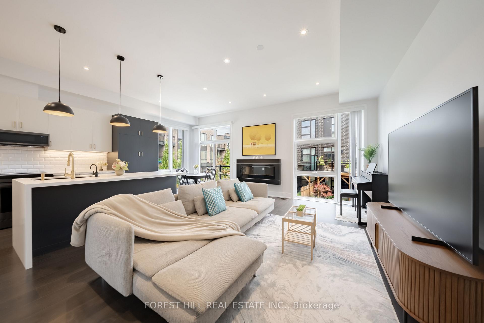 Photo 46 of 9 Sable Road, Vaughan, Patterson — HOMEH