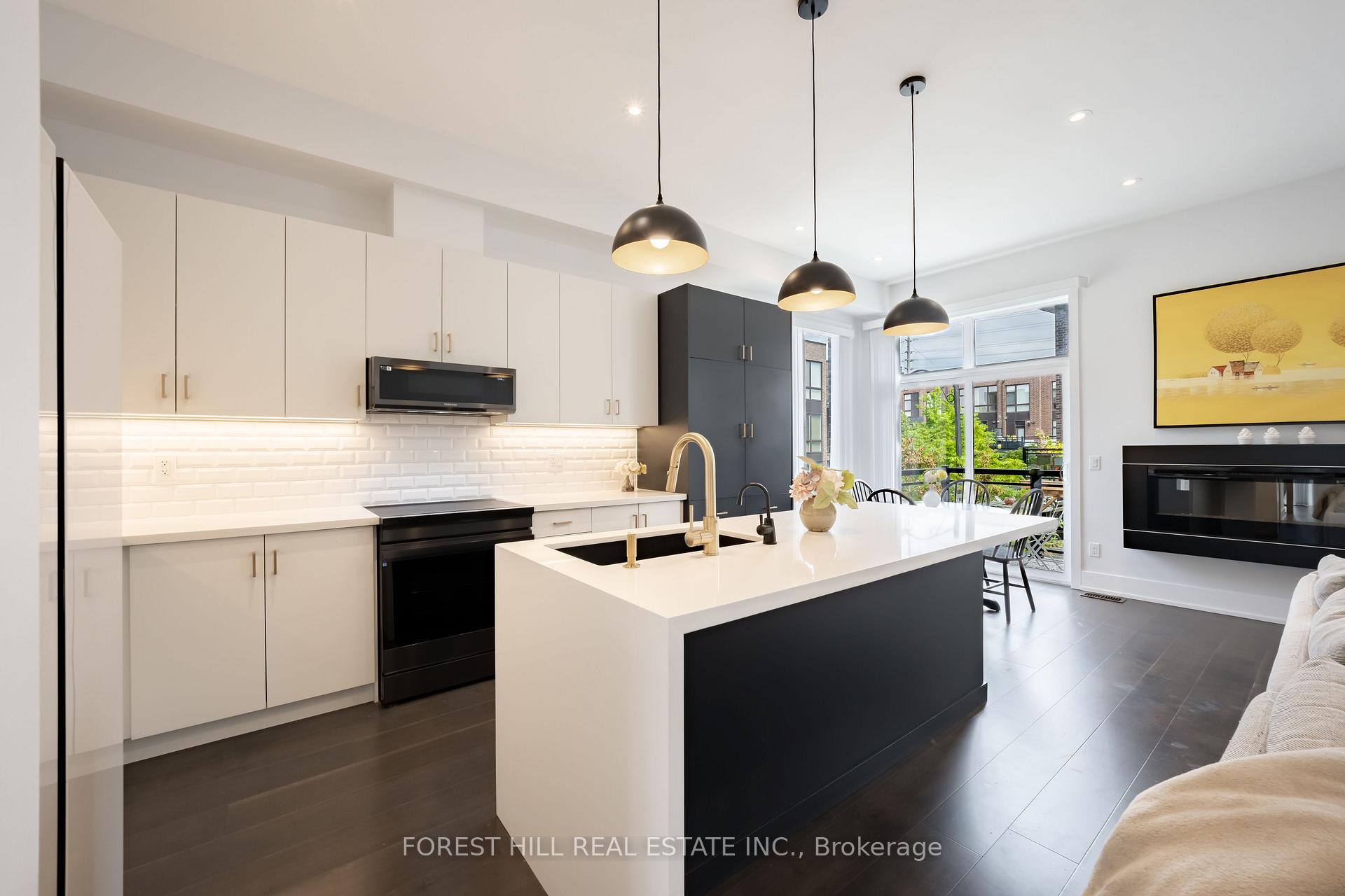 Photo 35 of 9 Sable Road, Vaughan, Patterson — HOMEH