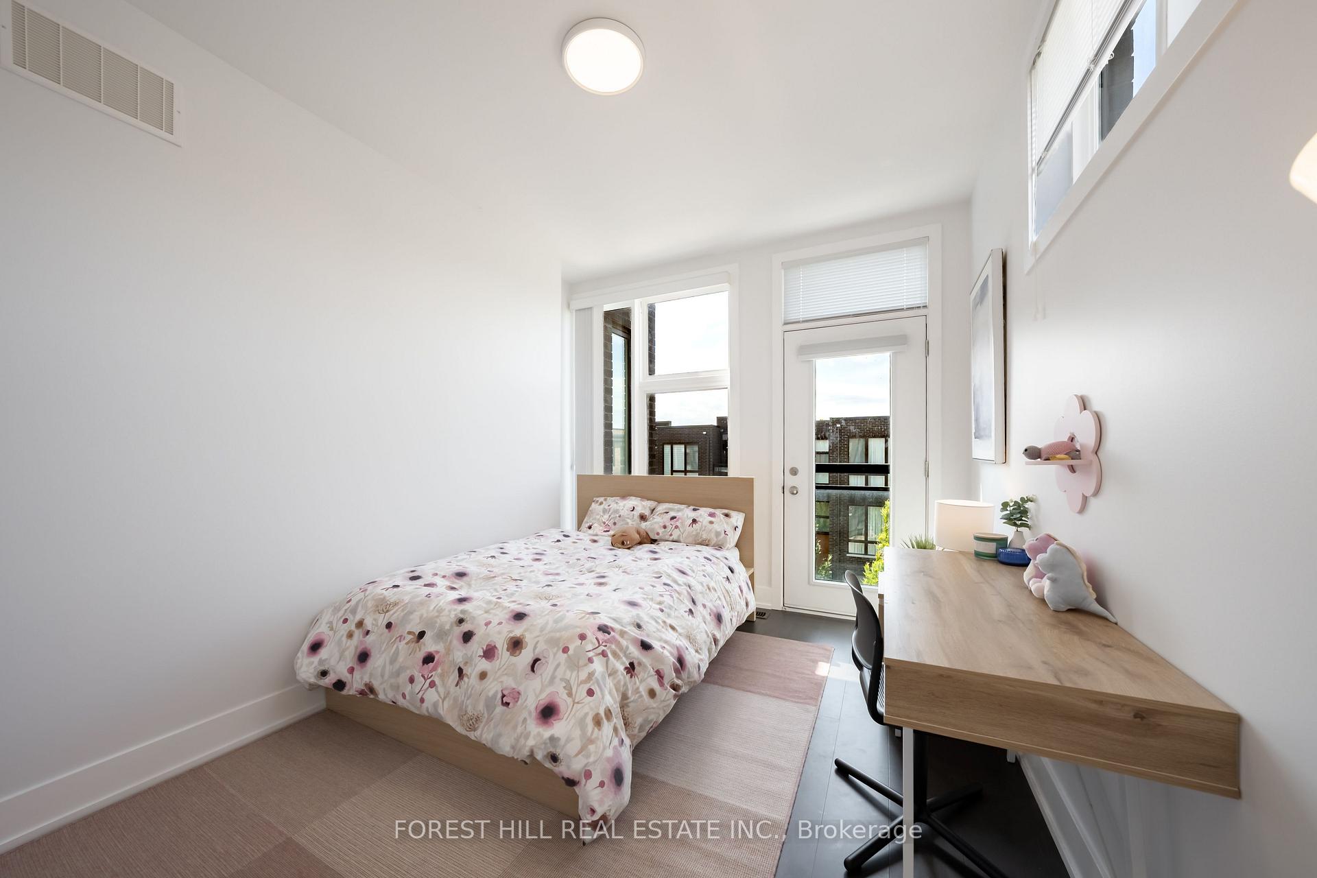 Photo 58 of 9 Sable Road, Vaughan, Patterson — HOMEH